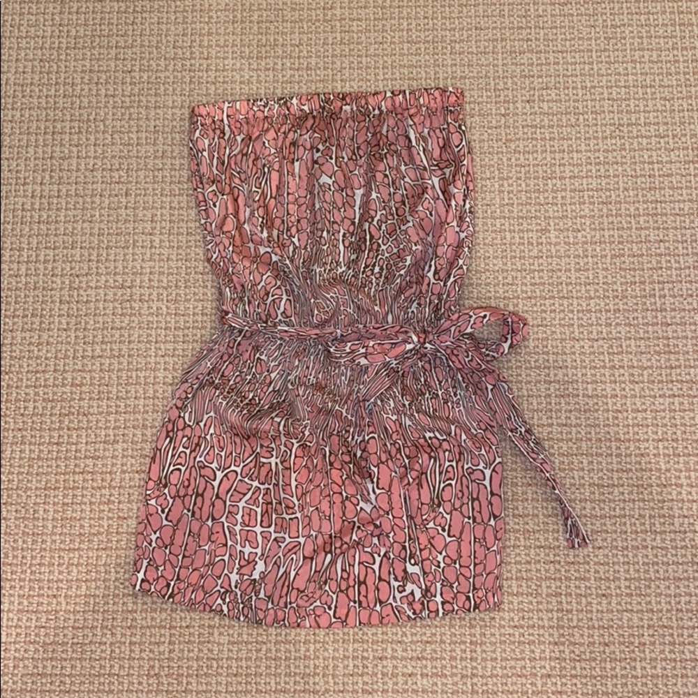 Pink strapless dress with detachable tie